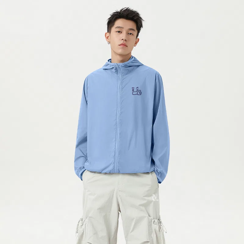 Детская солнцезащитная одежда с принтом MINISO, [Super-Light 0 Sensation]White (Open Mouth Peace Gesture Chest Logo) — фото 4