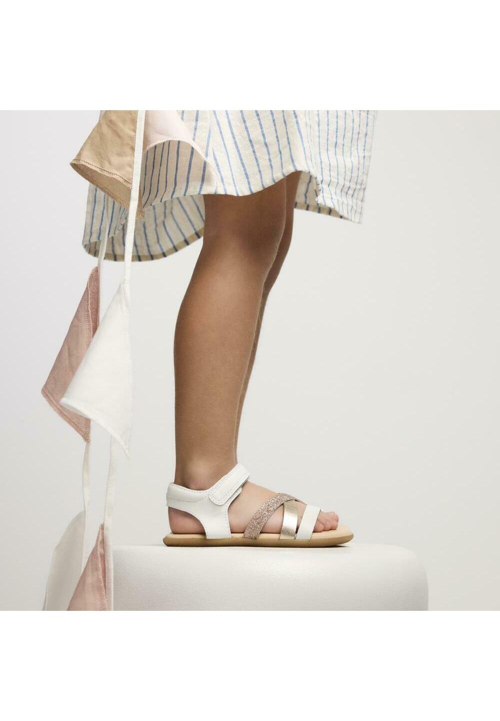 

Сандалии BAREFOOT Gioseppo, белый