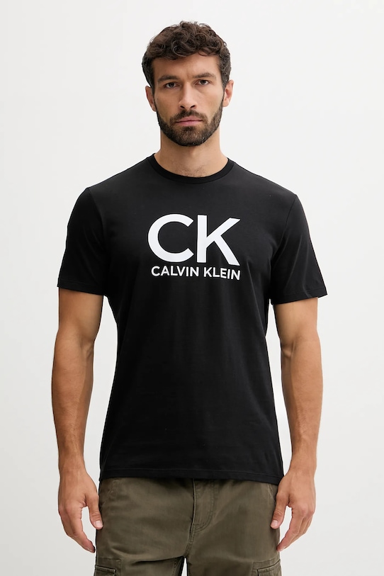 

Хлопковая футболка Calvin Klein Jeans, черный