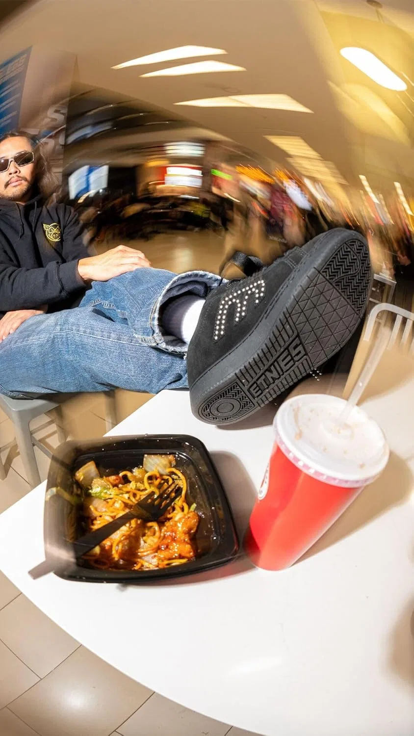 Кроссовки для скейтбординга Etnies Kingpin, черный/черный/серебристый — фото 3