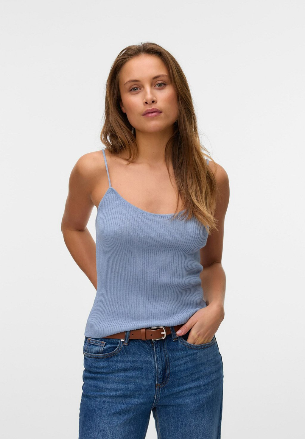 

Топ Vero Moda, цвет Dusty Blue