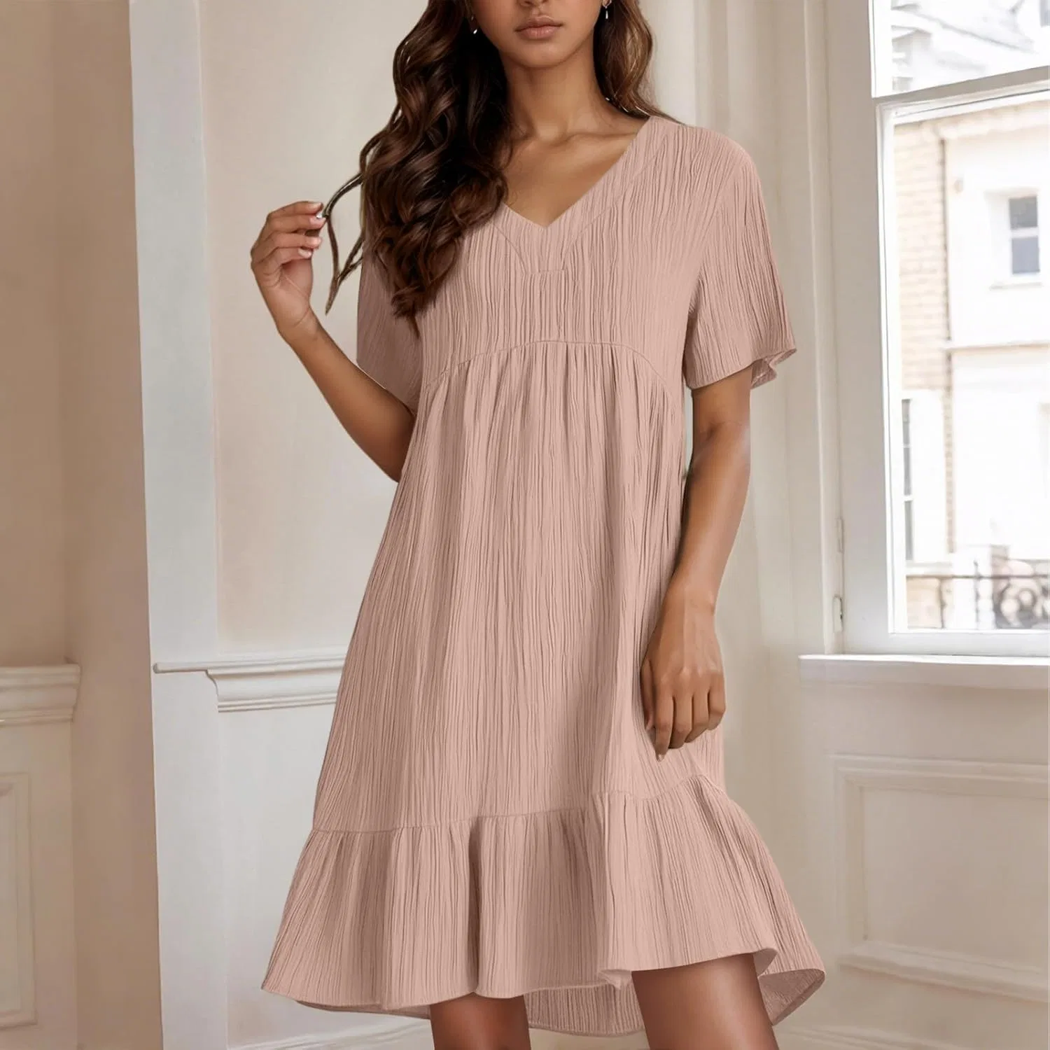 Женское летнее мини-платье с V-образным вырезом и свободным кроем, Pink — фото 2