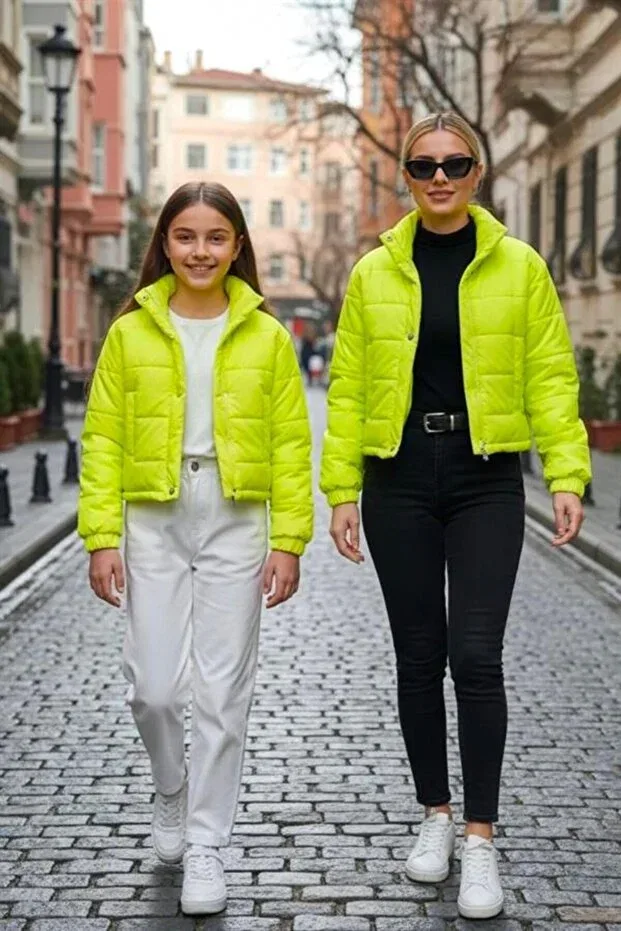 Детское пальто для девочек зимнее с принтом Basics Generic Brands, Neon Green — фото 3