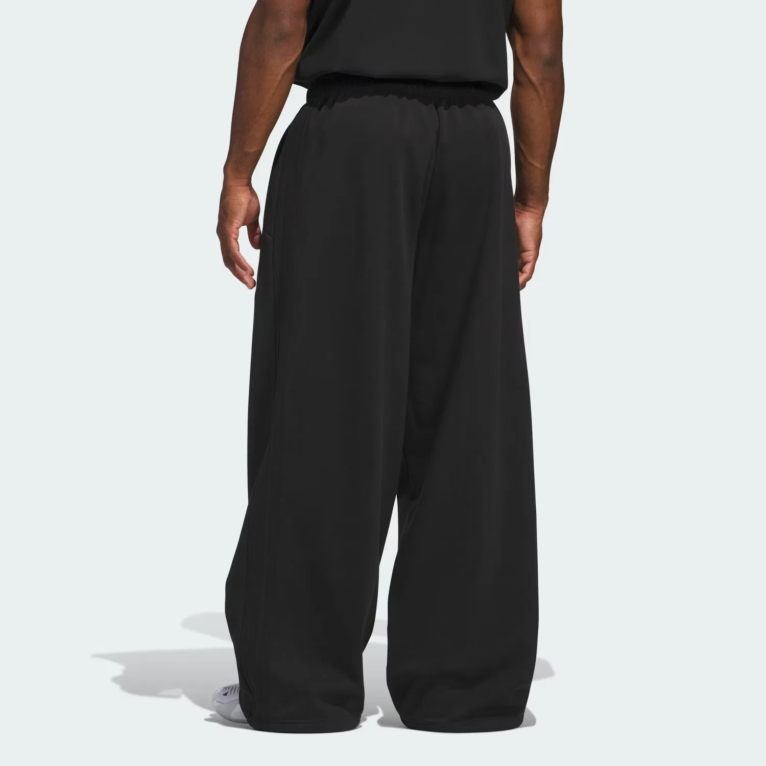 Спортивные штаны свободного кроя Basketball Fleece 3-Stripes Adidas Performance, черный — фото 4