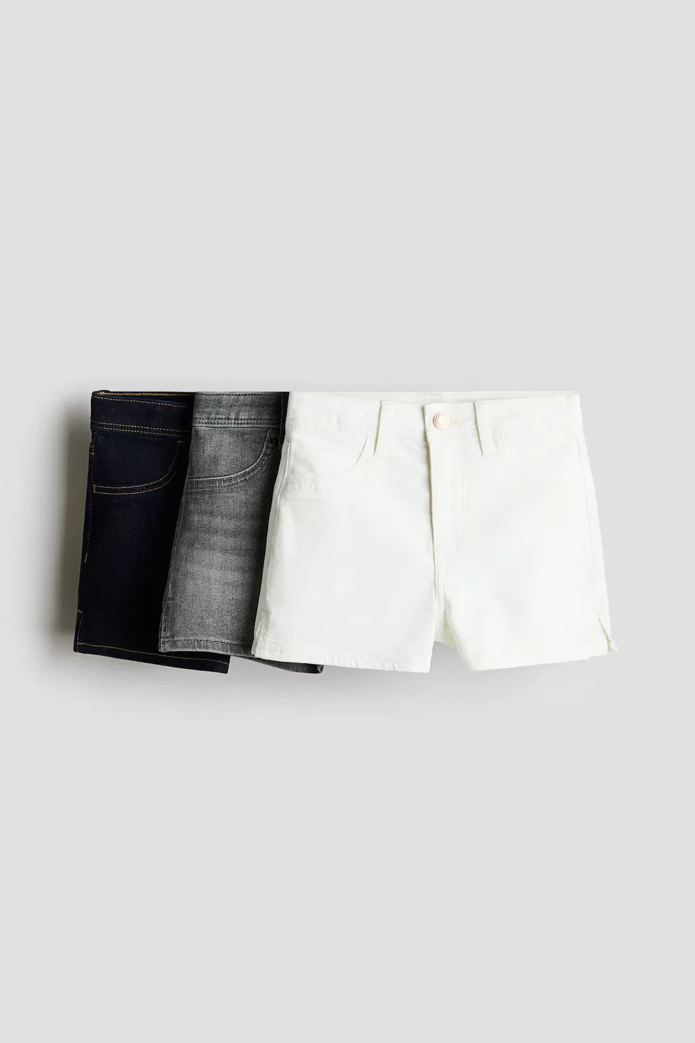 Комплект из 3 джинсовых шорт H&M, Dunkles Denimblau/Weiß