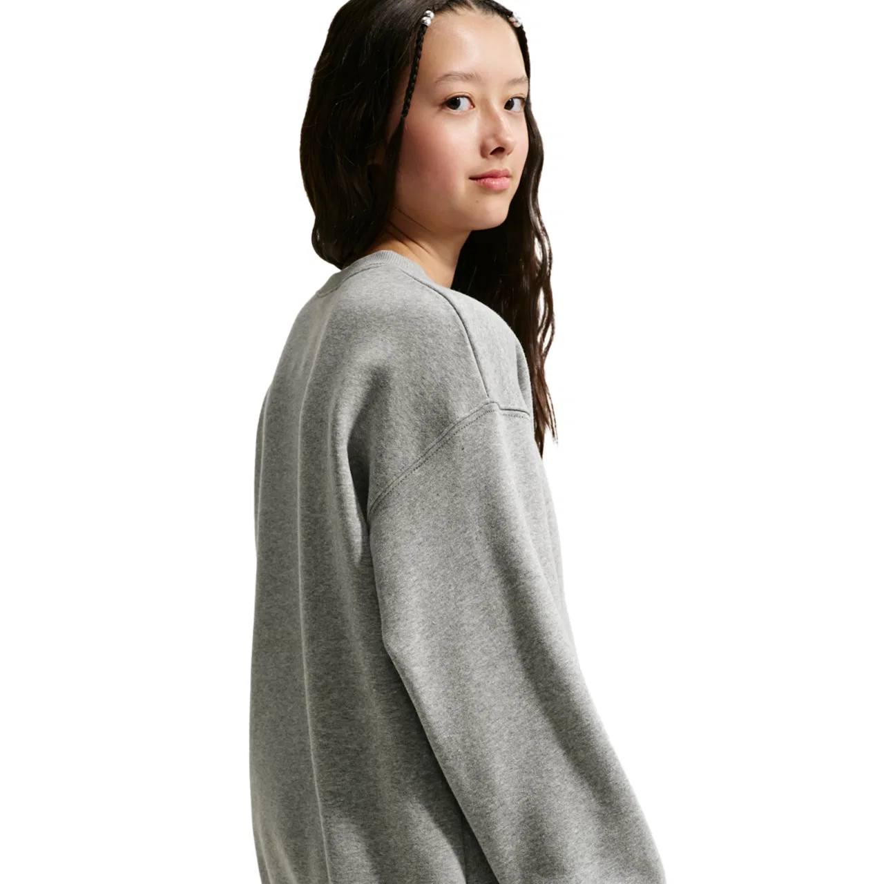 Детский свитшот для девочек оверсайз с вышитым логотипом Nike NSW Studio Fleece OS Crew, White/Dark Grey Heather — фото 2