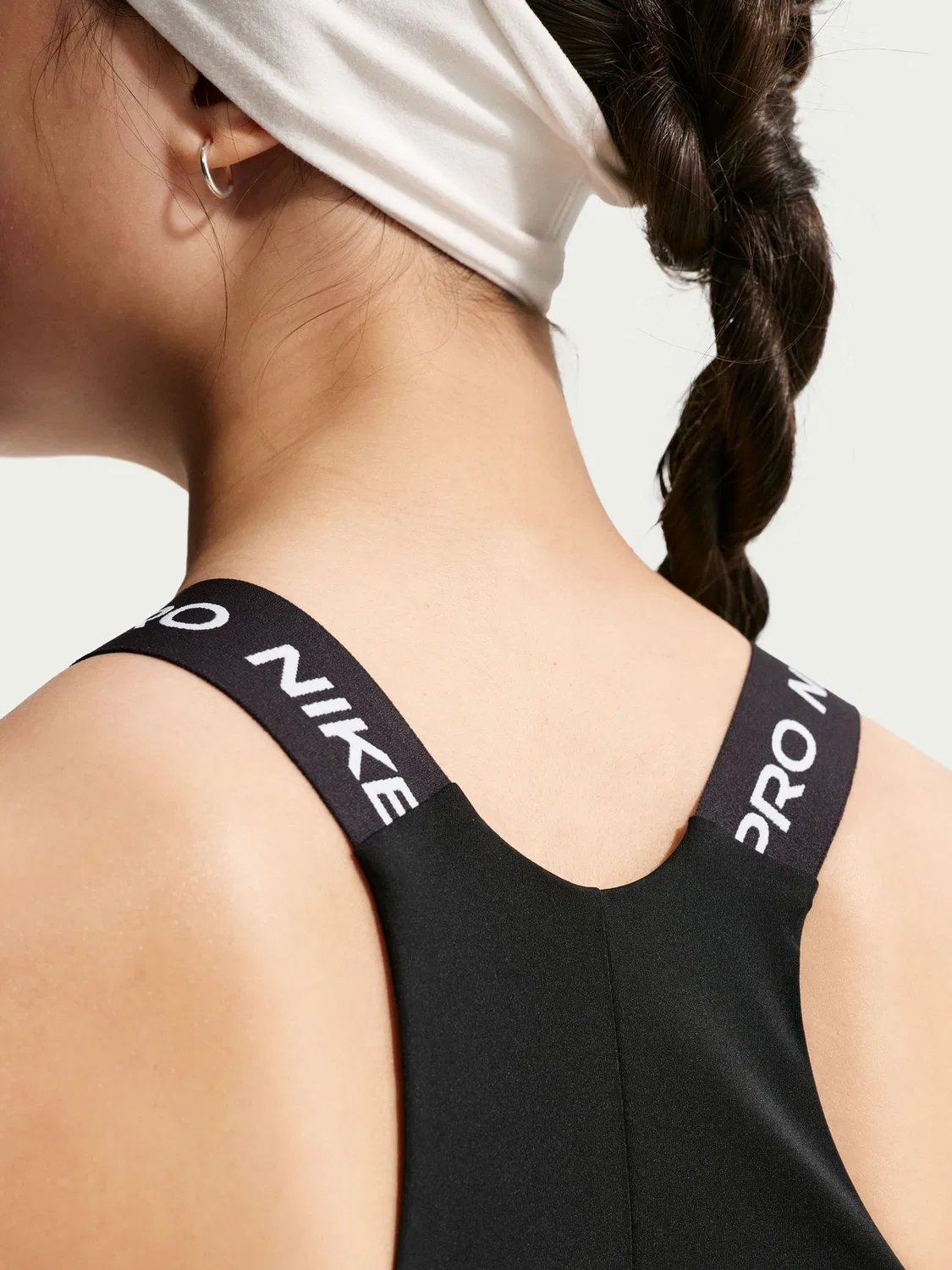 Топ тренировочный Nike Pro Dri-FIT для девочек, Black — фото 4