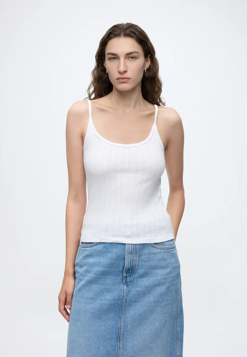 Топ-Майка с ажурным вырезом Gap, Fresh White