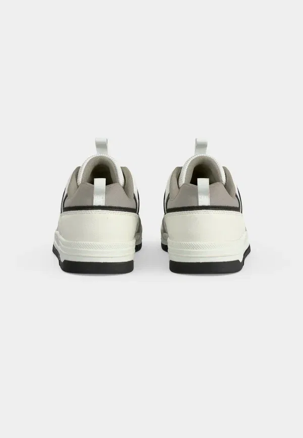 Кроссовки с искусственной кожей Yourturn Kids white/Grey, белый/серый — фото 4
