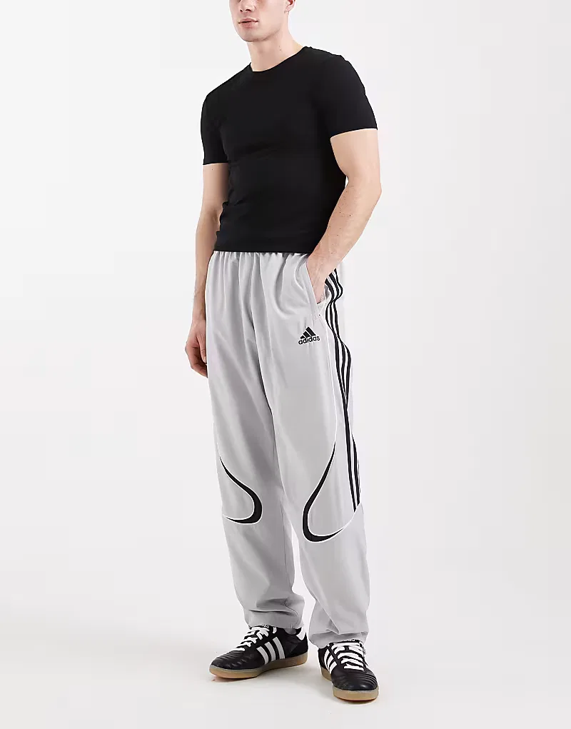 Серые спортивные штаны Adidas Originals Teamgeist adicolor