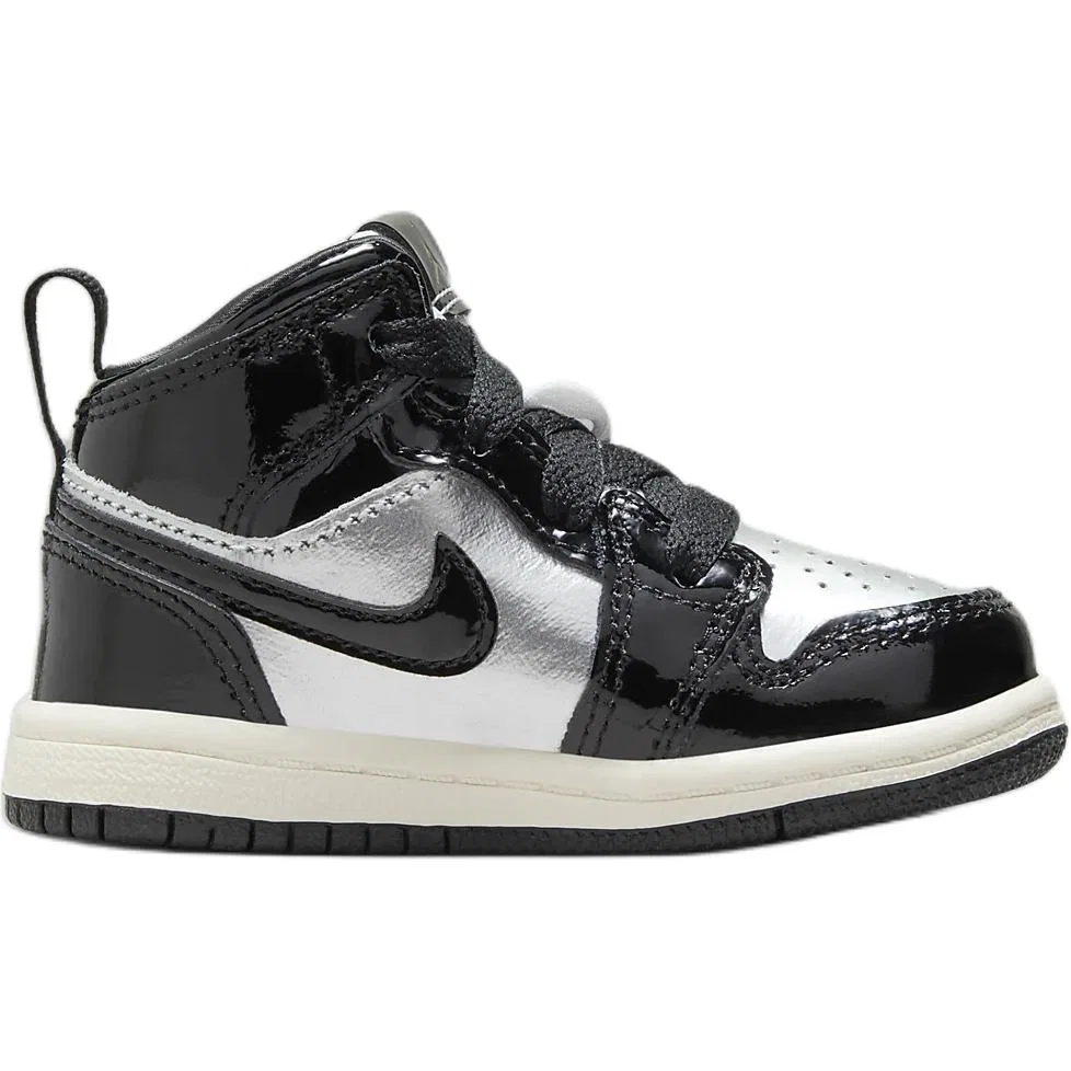 Детские кроссовки для мальчиков кожаные Jordan Air Jordan 1 Mid Top, Black Metallic Silver — фото 3