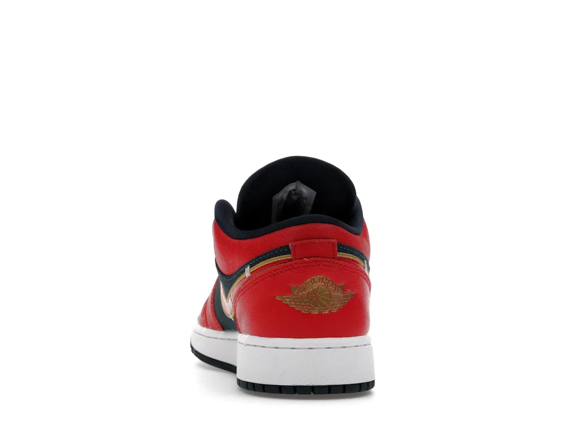Детские кроссовки Lifestyle с низким верхом Jordan 1 Low Armory Navy/Metallic Gold/Sport Red — фото 4