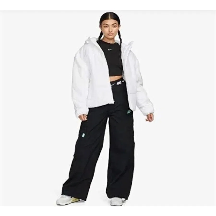 Женский утепленный пуховик с капюшоном Nike W Nsw Esstl Thrmr Clsc Puffer, Белый — фото 3