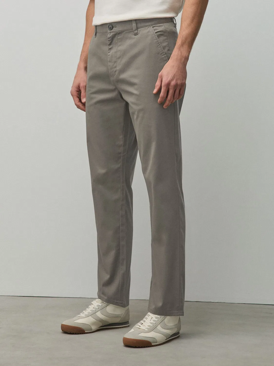 Брюки прямого кроя из хлопка с эластаном, Chinos Next, Mushroom Brown