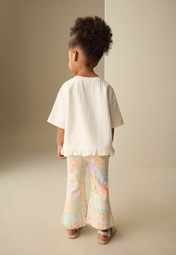 Комплект топ и брюки с принтом Regular fit - short sleeve top and flare set - jumper Next, White Rainbow, белый — фото 3
