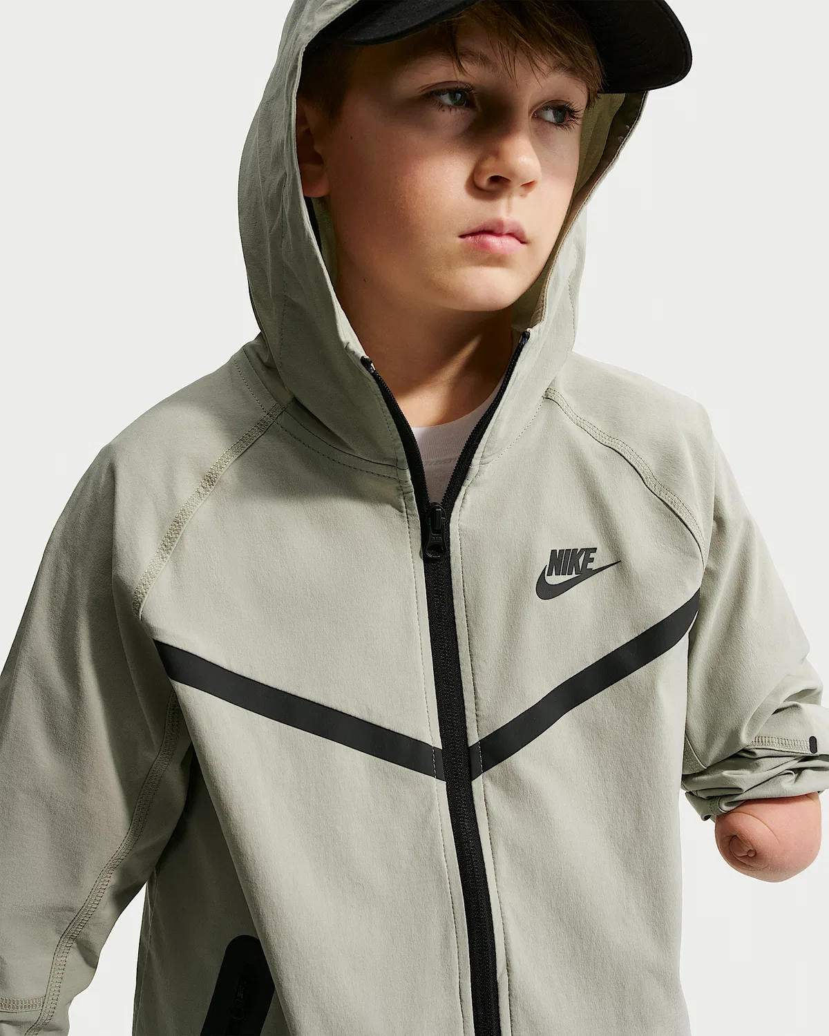 Детская куртка Nike Tech для мальчиков, Spruce Fog/Black — фото 3