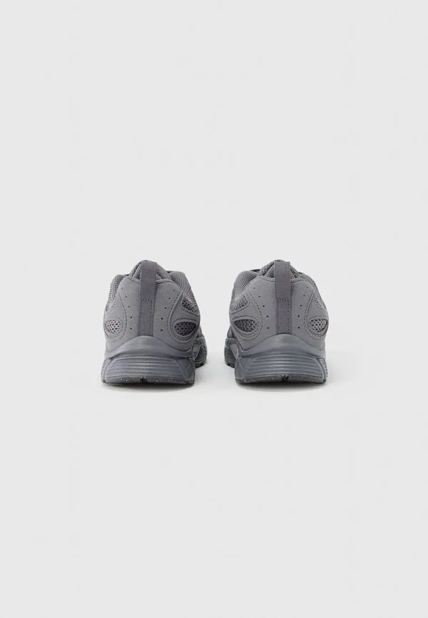 Кроссовки v5 унисекс Nike Sportswear, Pencil Point/Atmosphere Grey/Iron-Coloured — фото 3