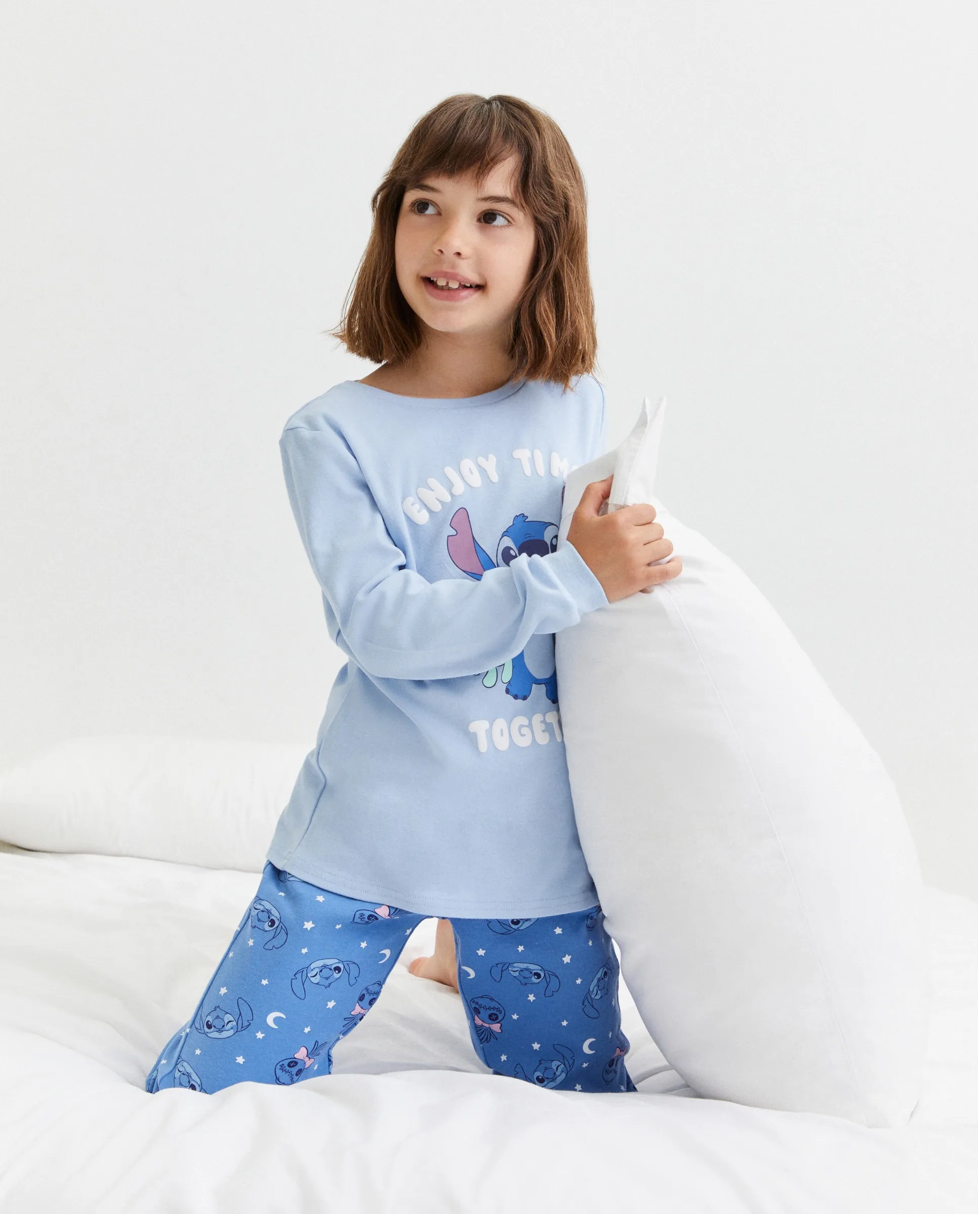 

Длинная пижама с принтом Stitch together для девочки Cotton Juice, темно-синий
