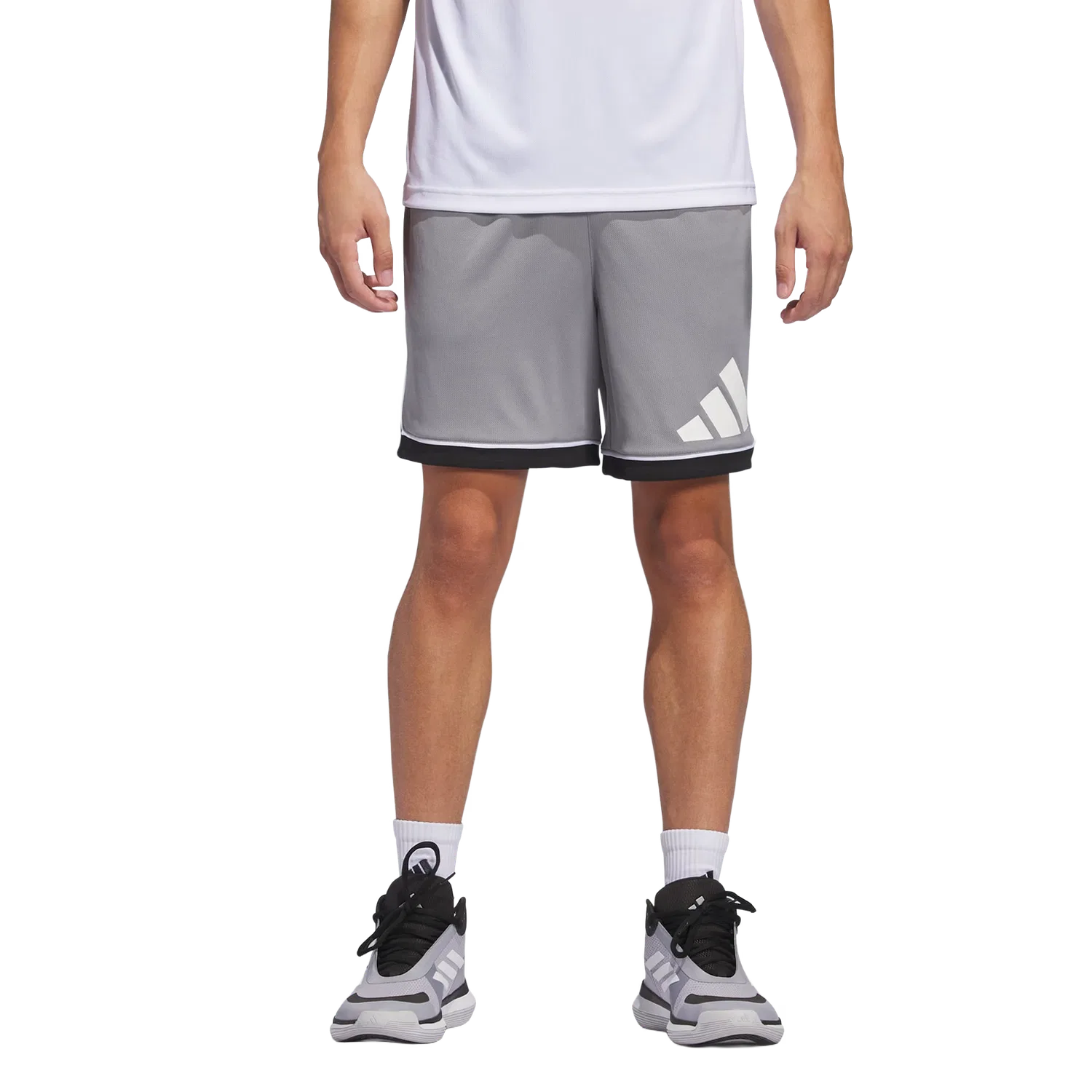 Мужские спортивные шорты Basketball Badge of Sport Adidas, серый — фото 2