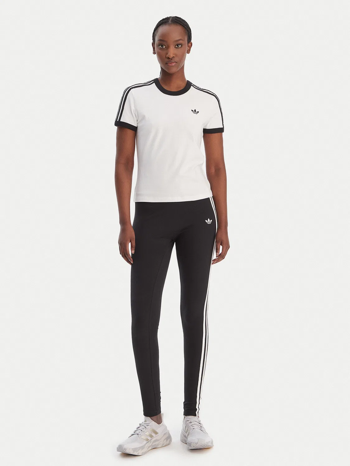Женские леггинсы облегающего кроя Adidas, черный — фото 2