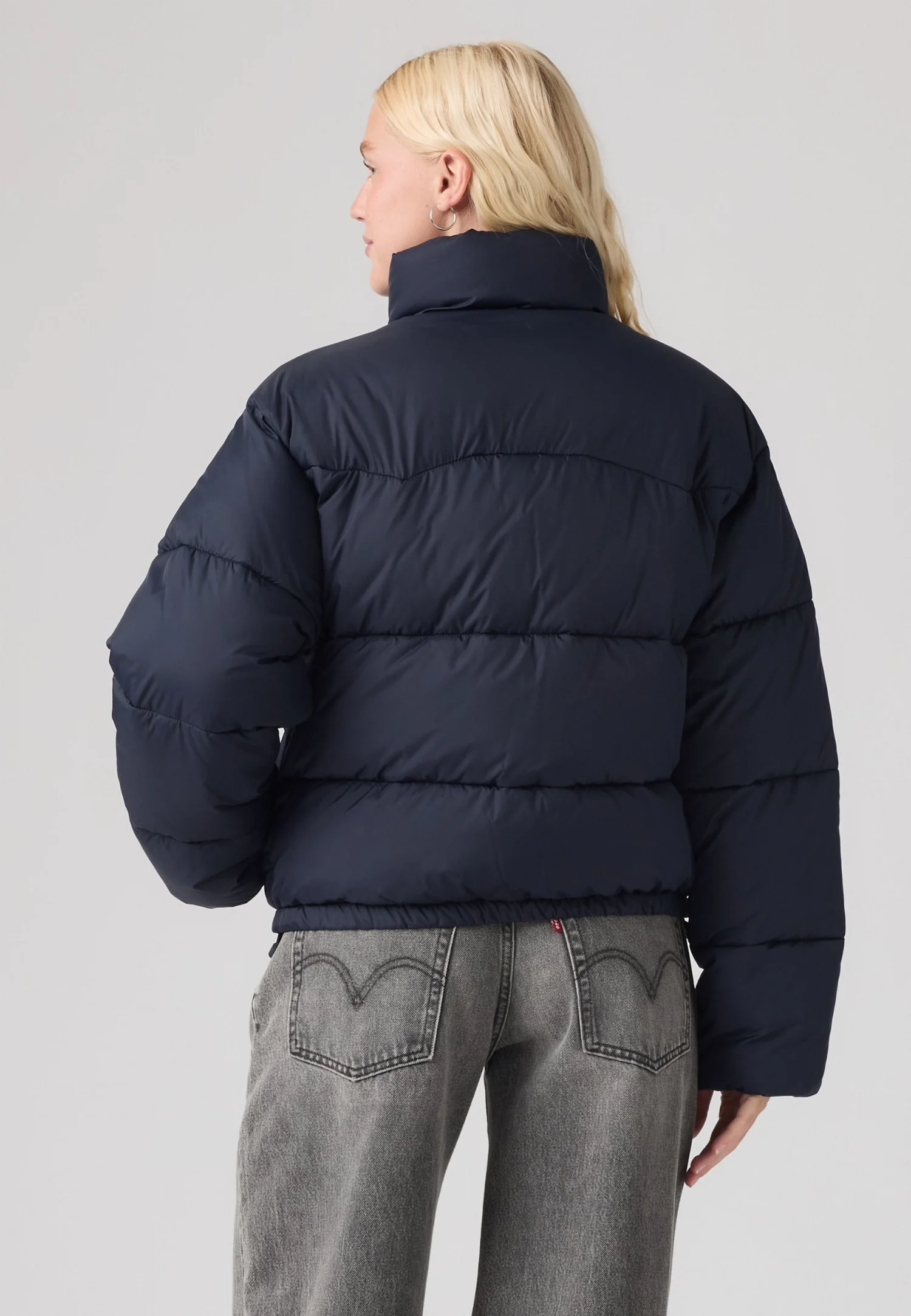 Женская зимняя куртка Levi's Palmer Puffer, антрацит — фото 3