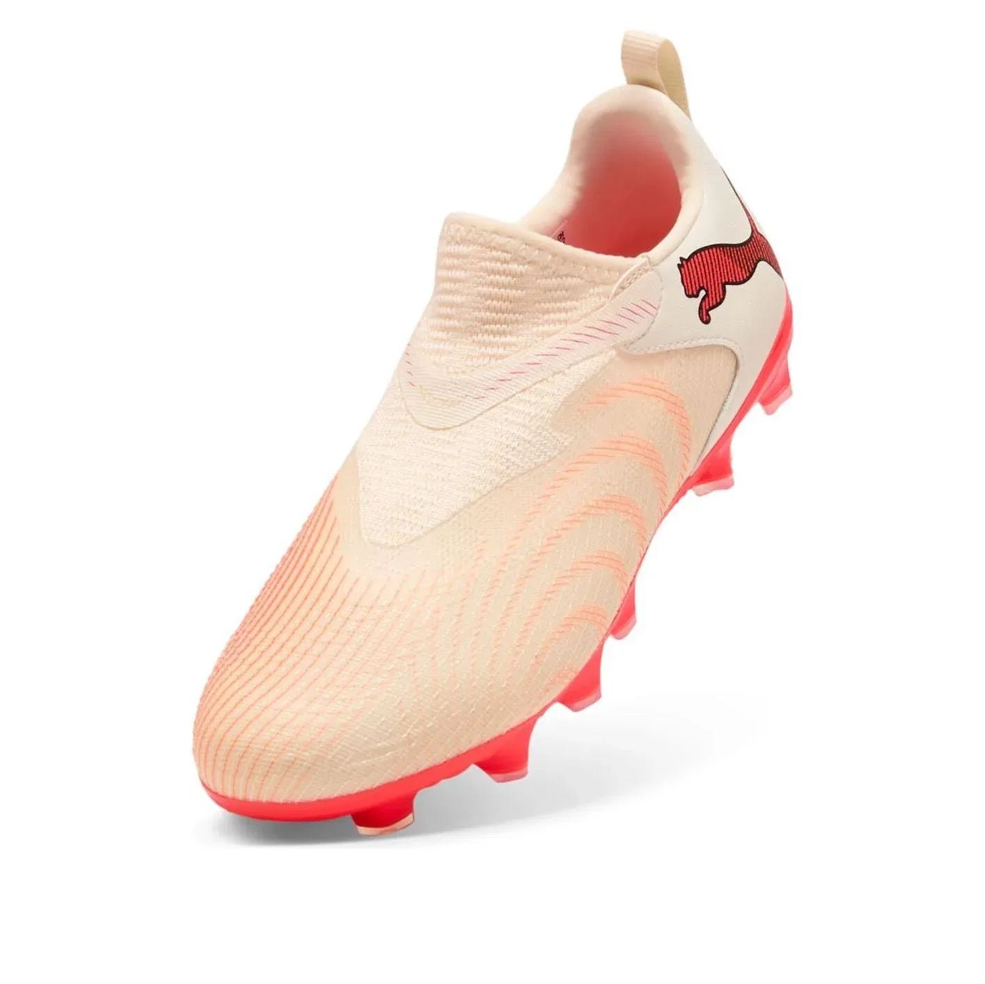 Детские кроссовки Future 9 Match FG/AG 'Sugared Almond White Ultra Red Black' PUMA, Sugared Almond/Puma White/Ultra Red/Puma Black — фото 3