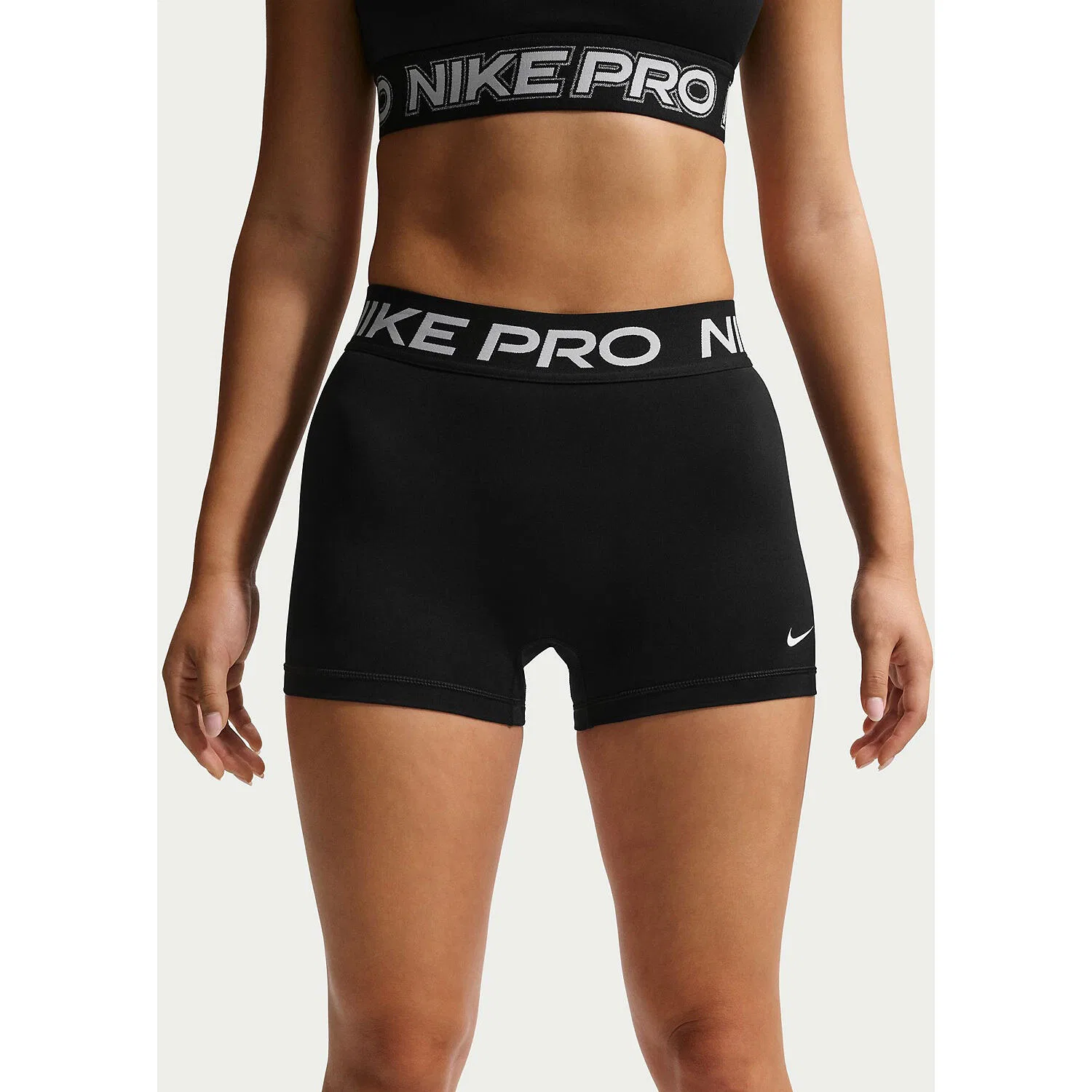 Женские леггинсы с принтом Nike W NP DF 365 MR 3IN SHORT USM, Schwarz