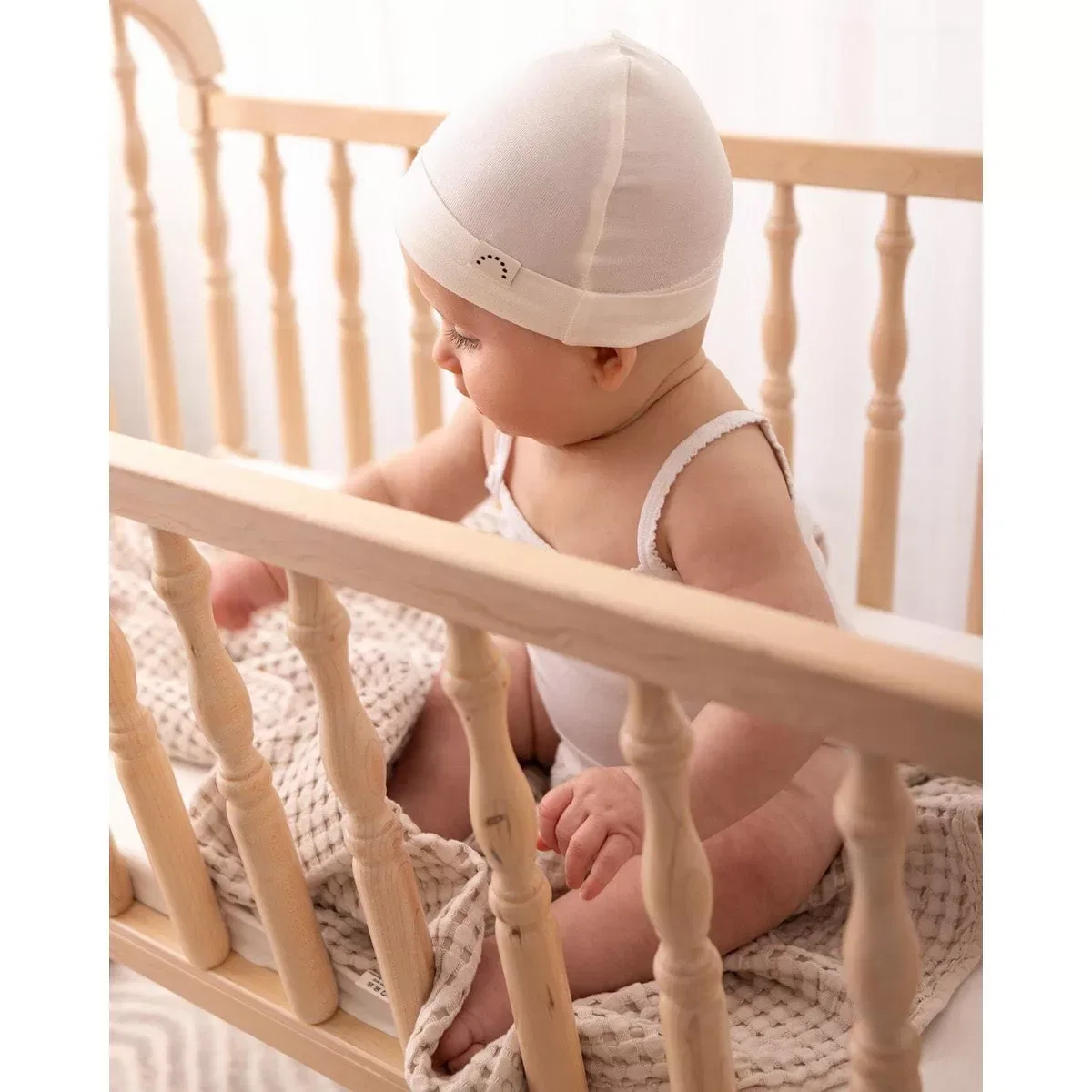 Детский боди-комбинезон с принтом Whimsical Foliage NEWBORN, Winter White — фото 2