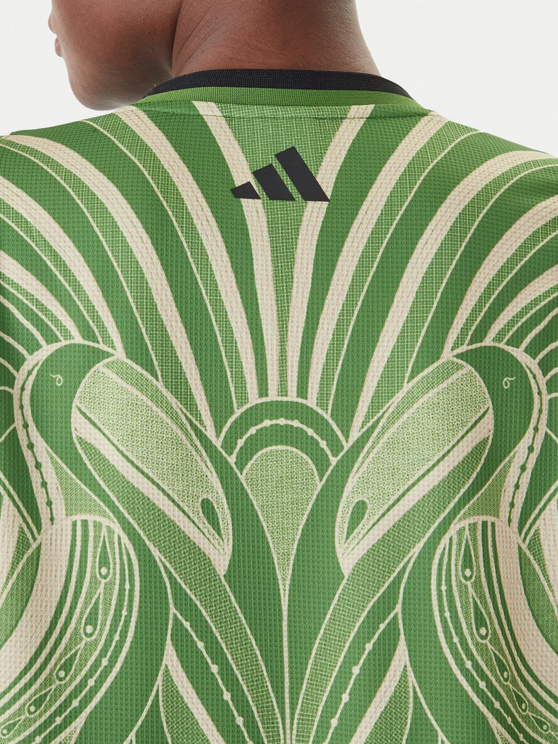 Женское платье приталенного силуэта на каждый день Farm Rio Premium Adidas, зеленый — фото 4