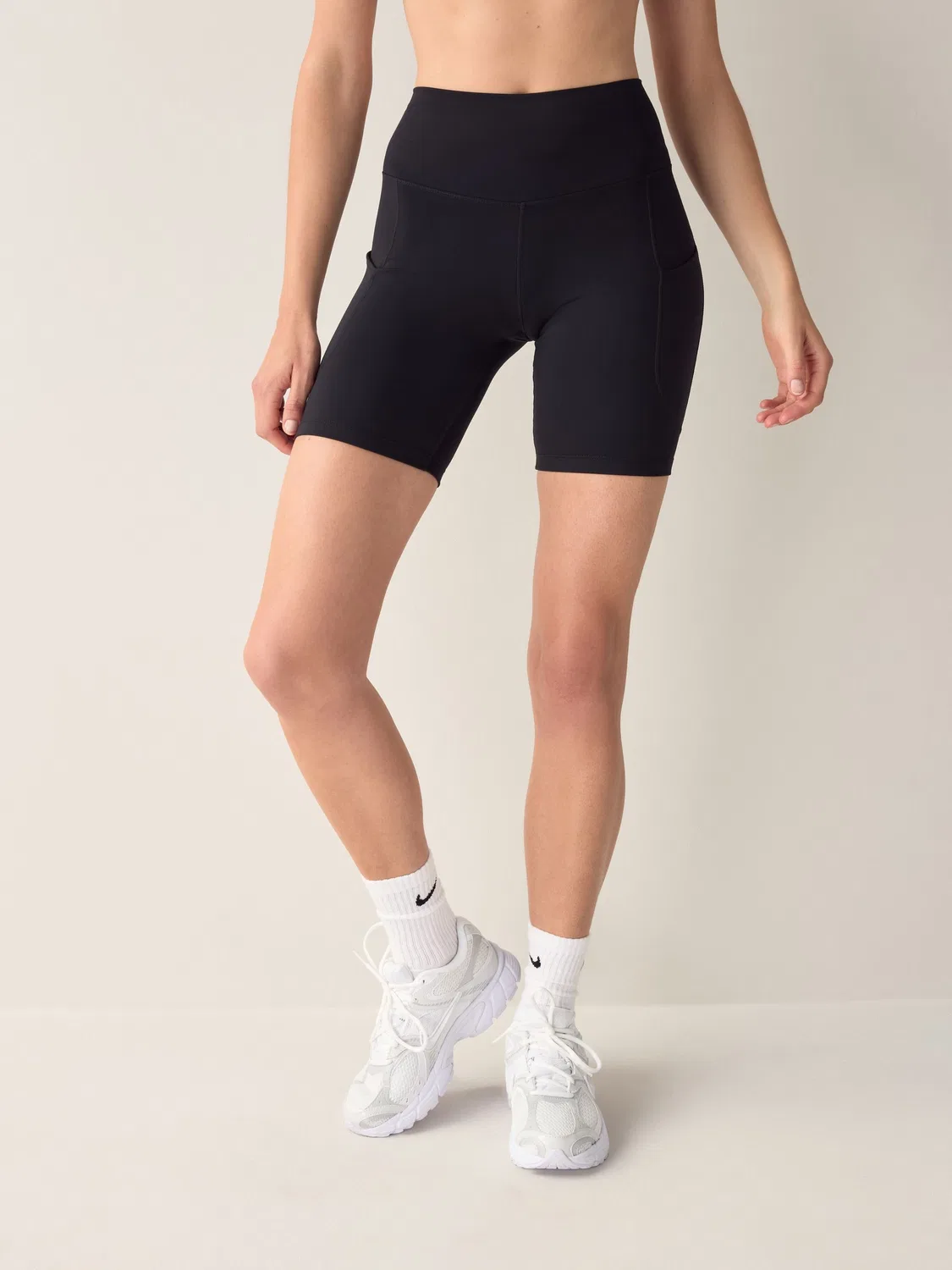 Велосипедки Nike One с высокой посадкой, черные
