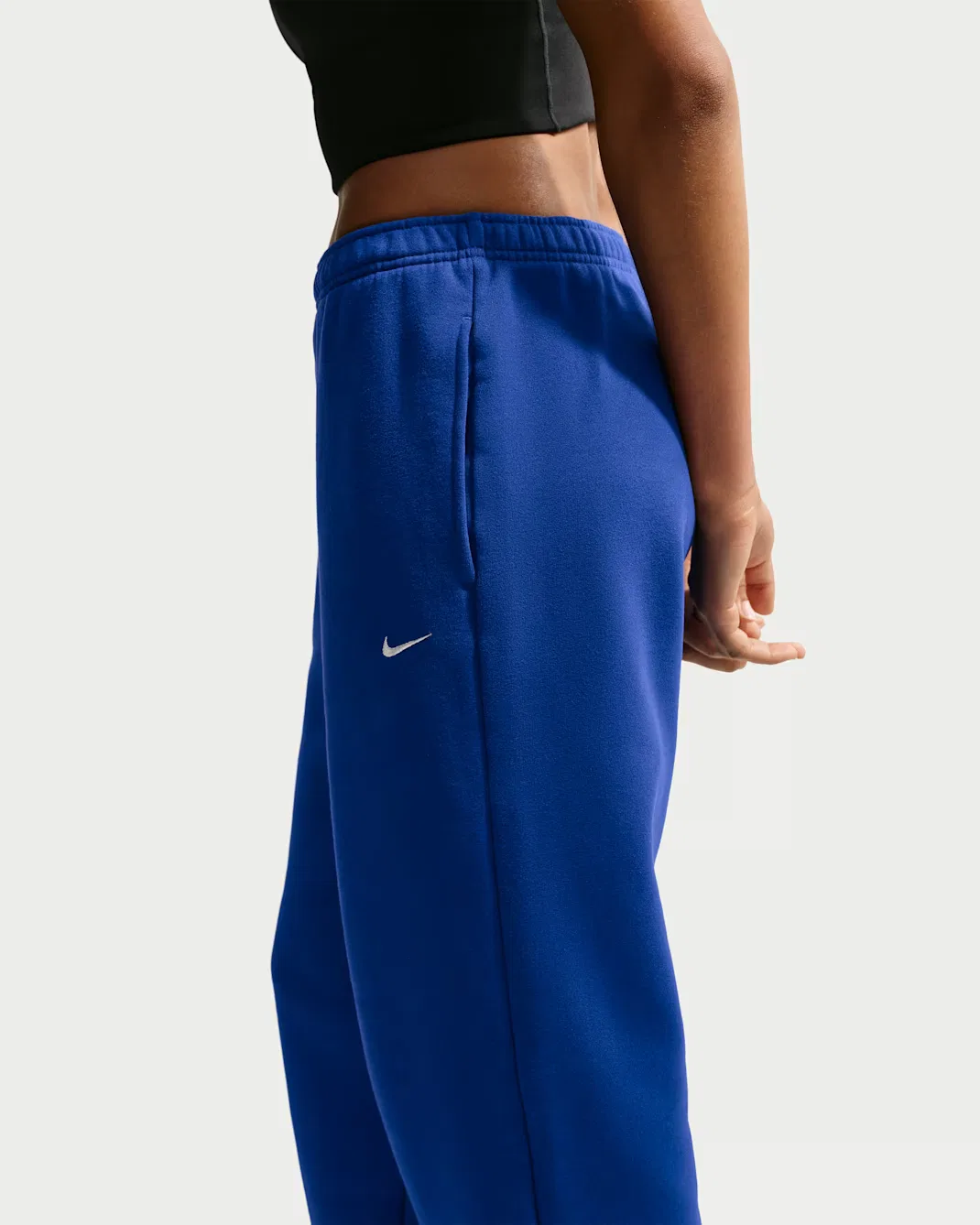 Женские брюки с высокой посадкой, свободного кроя и манжетами Nike Studio Fleece Medium Weight, Old Royal/Sail — фото 3