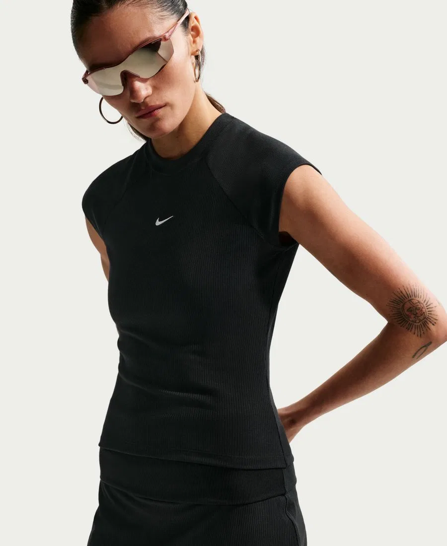 Юбка-шорты с защипом и встроенными шортами Nike Sportswear Chill Knit, Black/Sail — фото 2