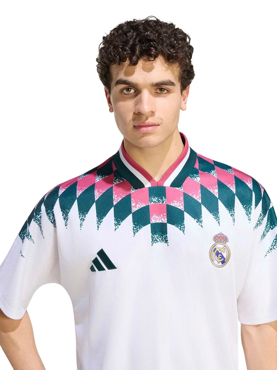 Футболка ADIDAS PERFORMANCE Performance Shirt 'Real Madrid Stadion' белого цвета — фото 3
