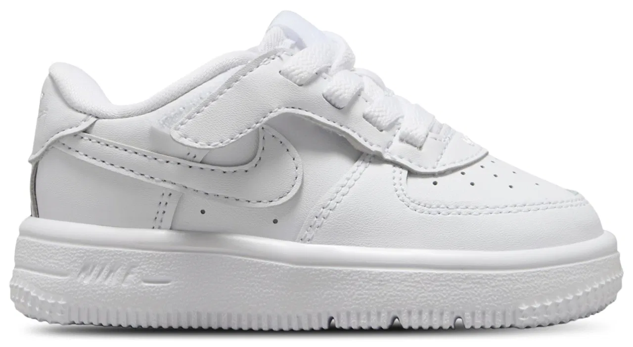 Кроссовки для мальчиков Air Force 1 LE Nike, белый