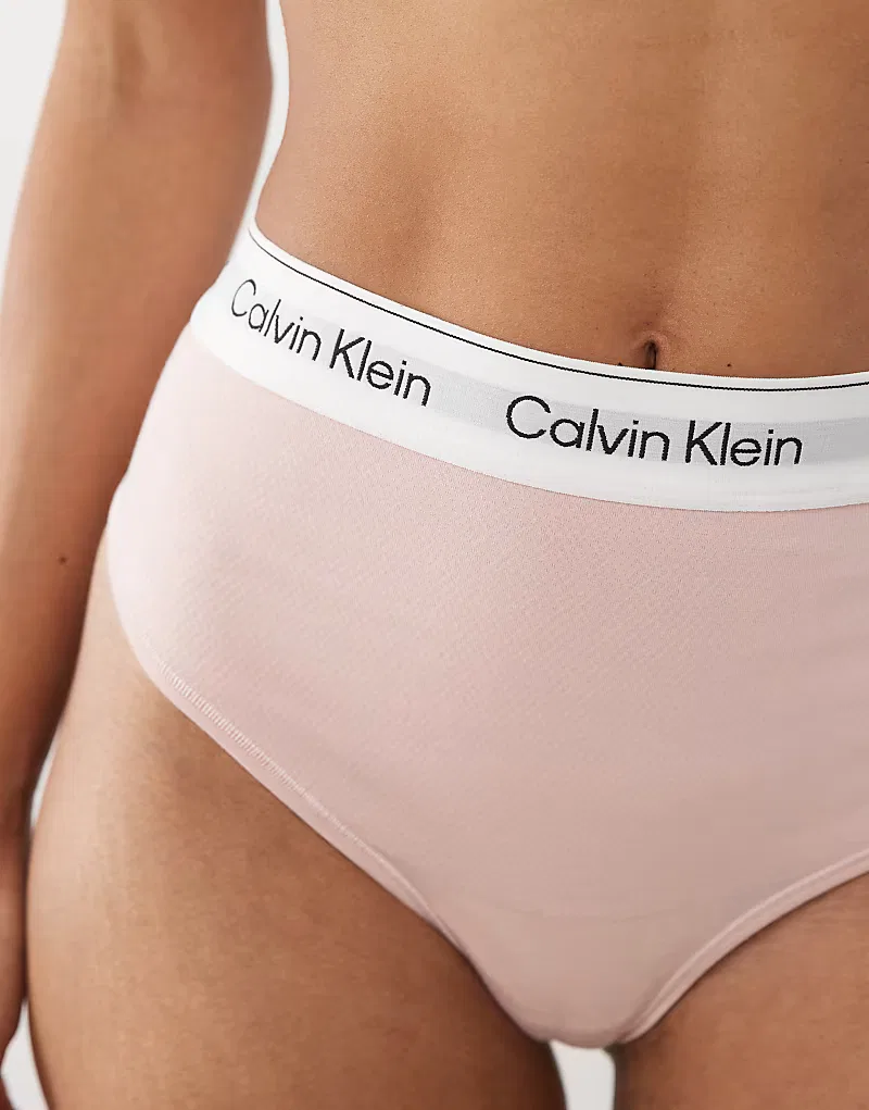 Трусики-стринги Calvin Klein Shapewear Icon из хлопка и модала, светло-розовые — фото 4