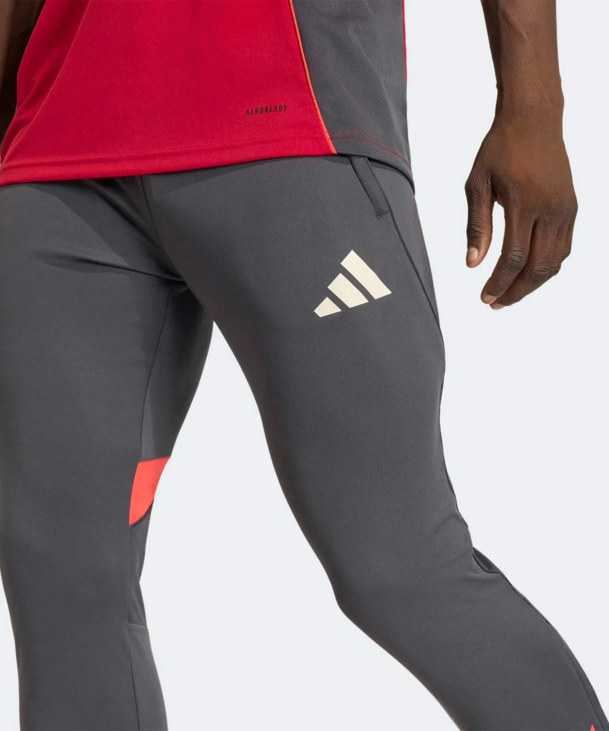 Мужские тренировочные брюки с принтом Liverpool FC Tiro 25 Competition Adidas, Black — фото 3