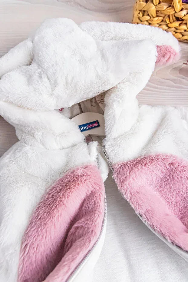 Детское пальто для девочек с принтом Welsoft plush girl's coat with rabbit ears Babymod, Cream — фото 4