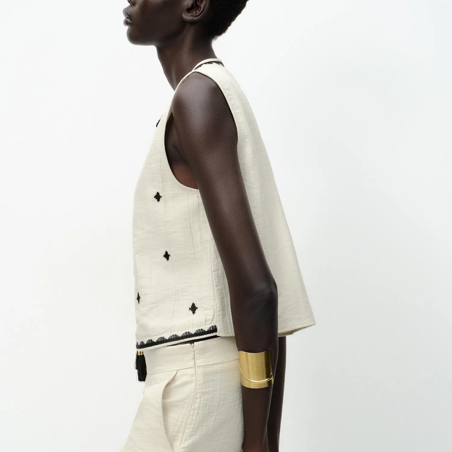 Женский топ без рукавов белый с круглым вырезом ZARA, Raw White — фото 4