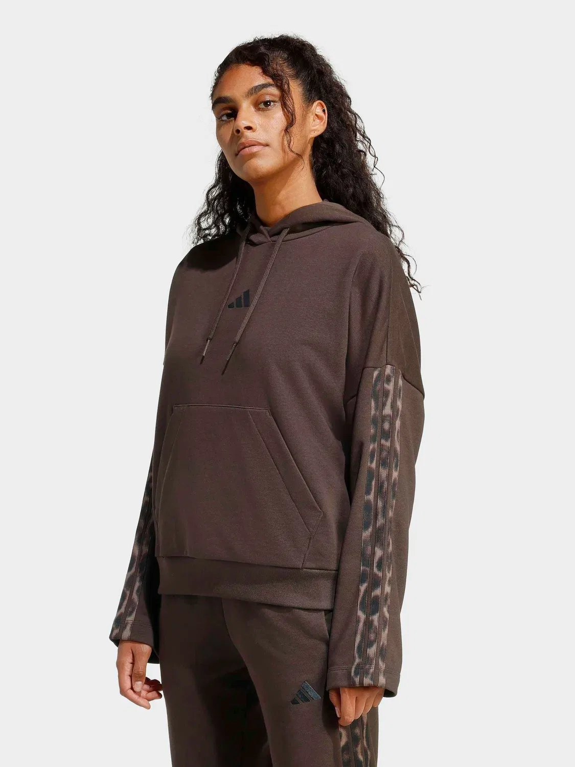 Худи с принтом Leopard, French Terry adidas, коричневый