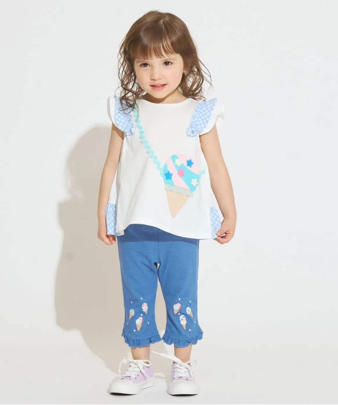 Детская футболка с принтом Baskin Robbins 31 Ice Cream Pochette T-Shirt, baby cheer, Pink — фото 2