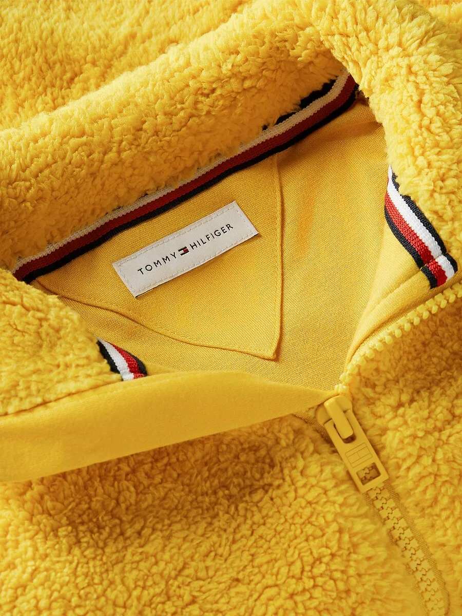 Флисовая куртка TOMMY HILFIGER желтого цвета — фото 4