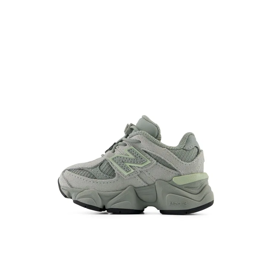 Кроссовки New Balance '9060' серого цвета — фото 3