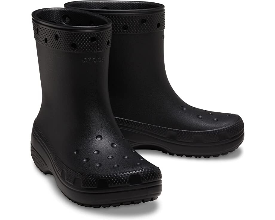 

Сапоги Classic Rain Boot Crocs, черный