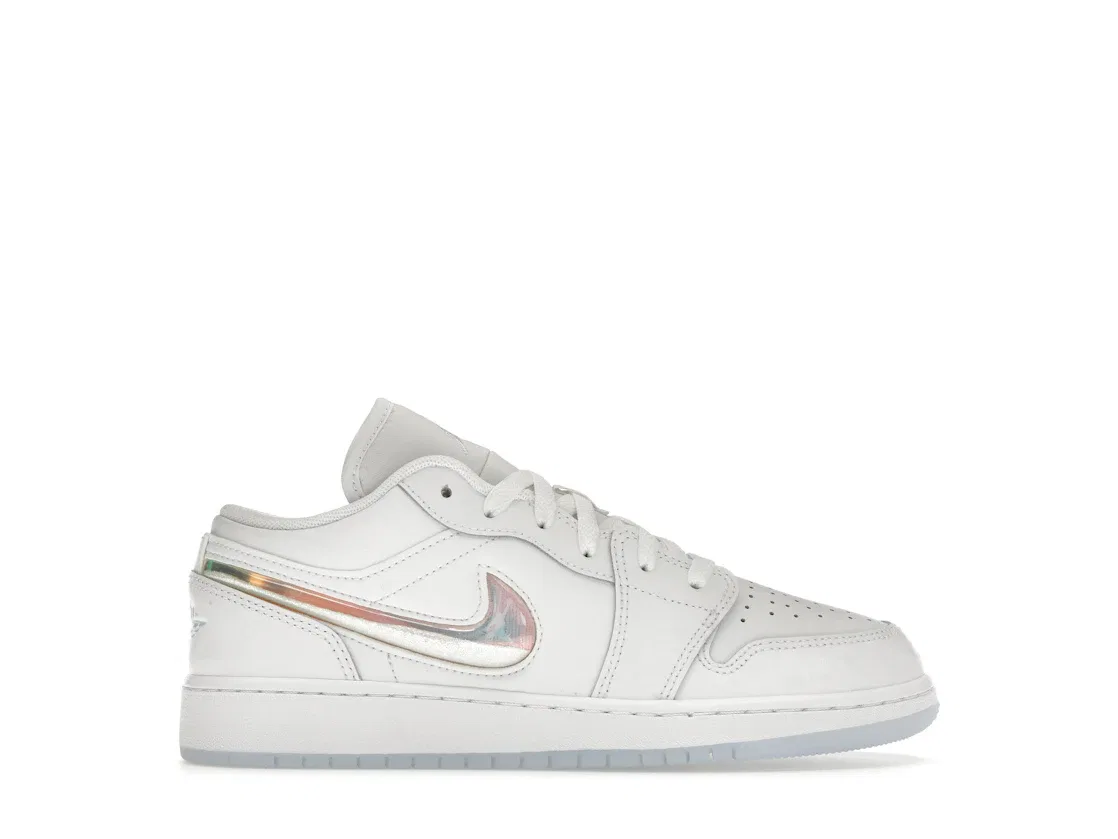 Детские кроссовки Lifestyle Jordan 1 Low SE Jordan, White/Summit White/Ice Blue