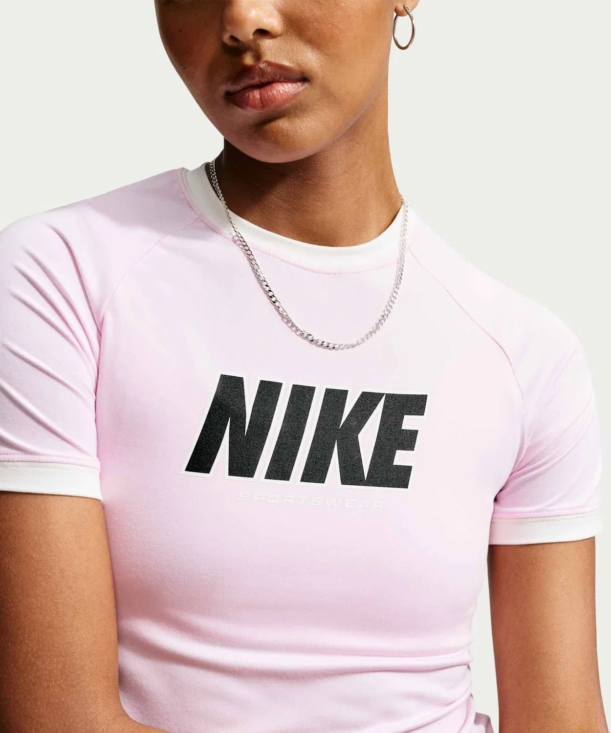 Женская футболка с коротким рукавом Nike Sportswear, Pink Foam — фото 4