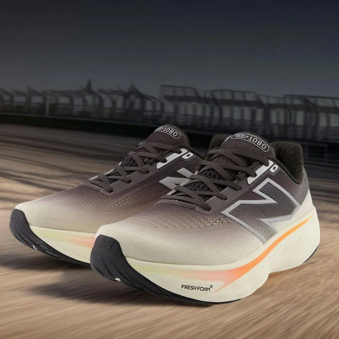 Детские кроссовки для бега New Balance Fresh Foam X 1080 V14, Cement Black Angora Warm Mango — фото 3