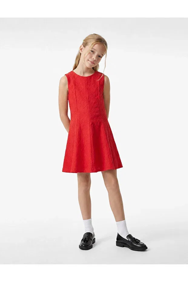 Детское платье для девочек с принтом Bürümcük fabric crew neck sleeveless embroidered dress Koton, Red — фото 4