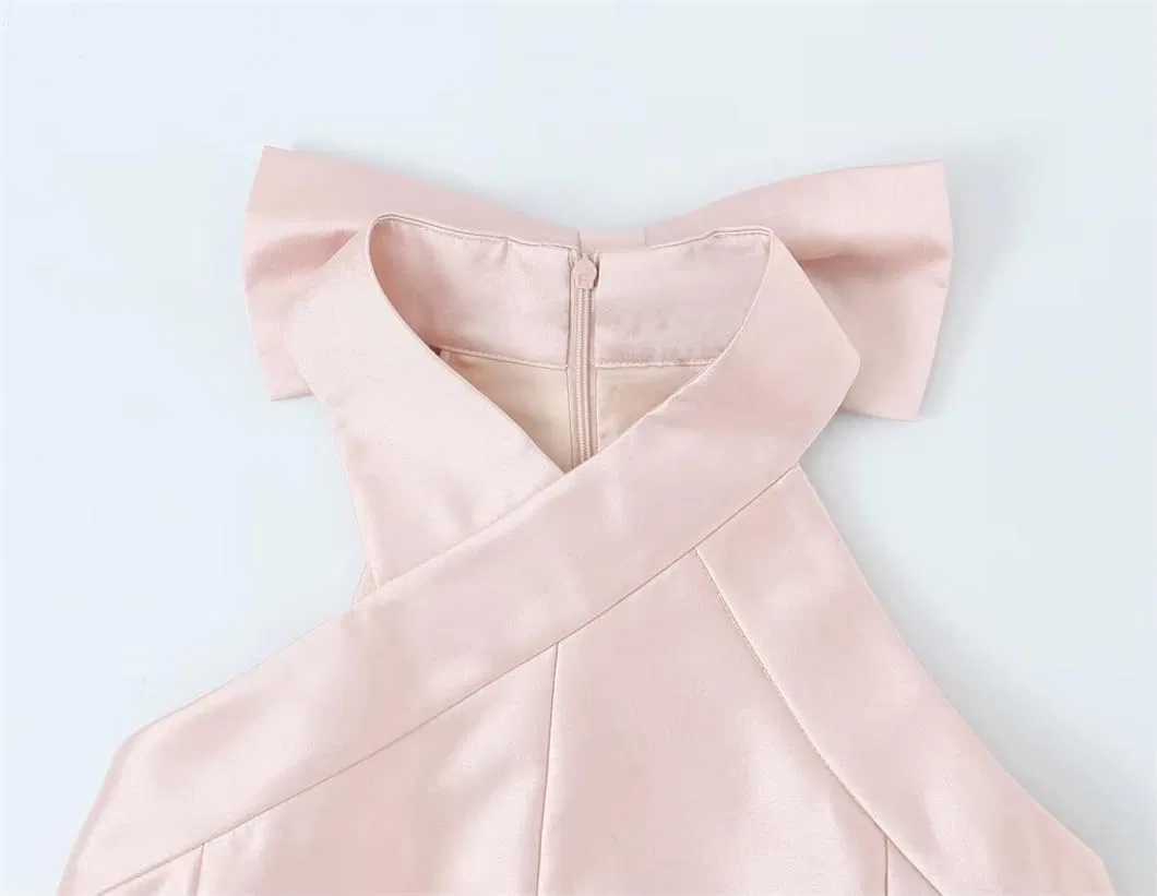 Женское сатиновое платье A-силуэта V-образным вырезом, Pink — фото 4