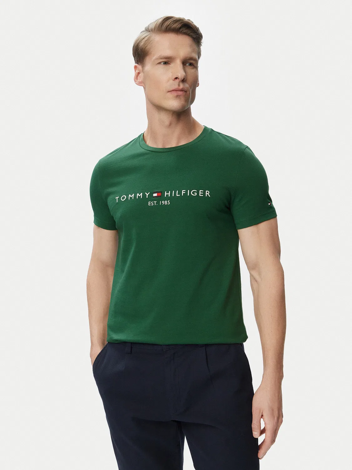 Мужская футболка стандартного кроя Logo Tommy Hilfiger, темно-зеленый