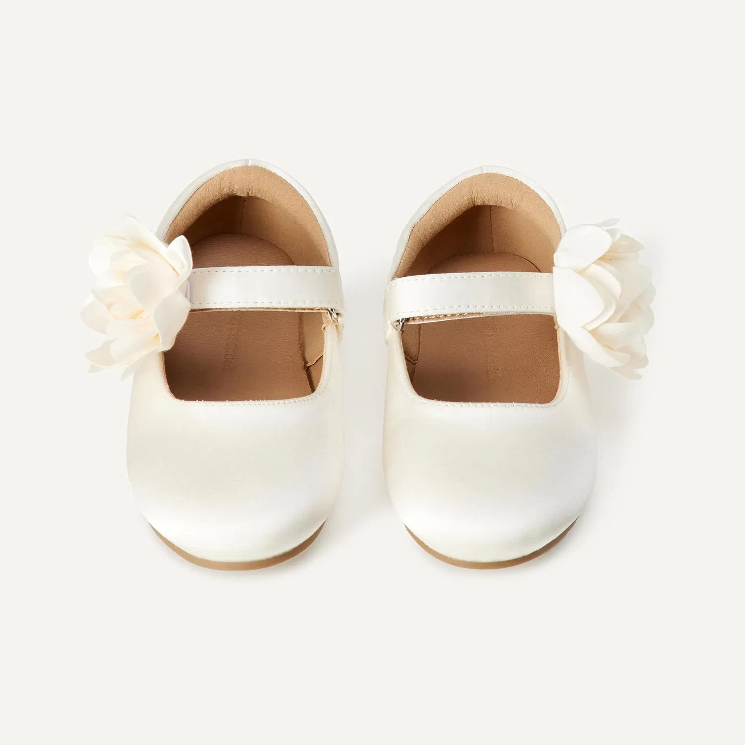Детские туфли Мэри Джейн для девочек Amazon Essentials, Cream Satin — фото 4
